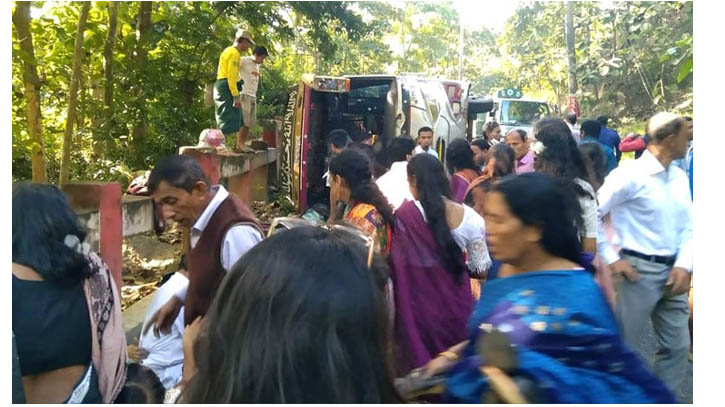 রাঙ্গামাটিতে পৃথক দু’টি সড়ক দুর্ঘটনায় কলেজ ছাত্রী নিহত, আহত ২৩